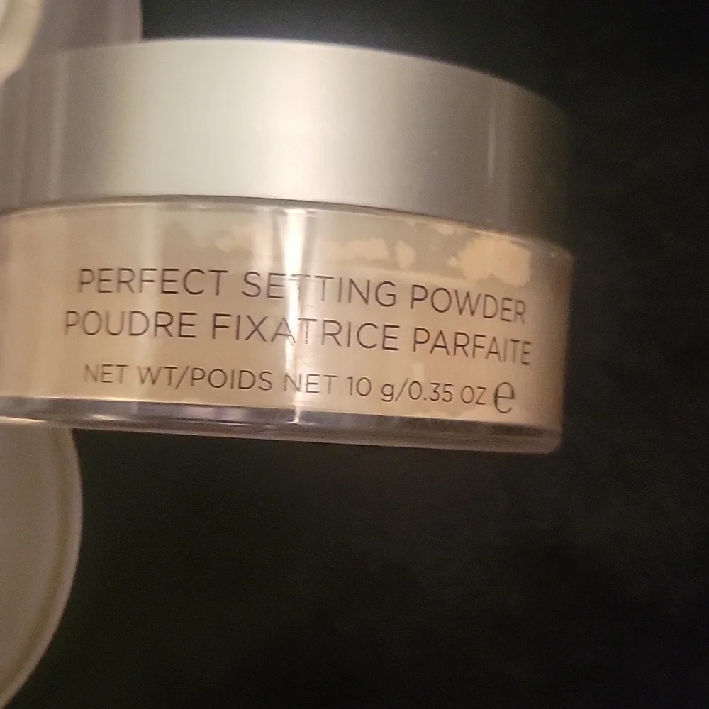Setting Powder - Picture 7 of 14